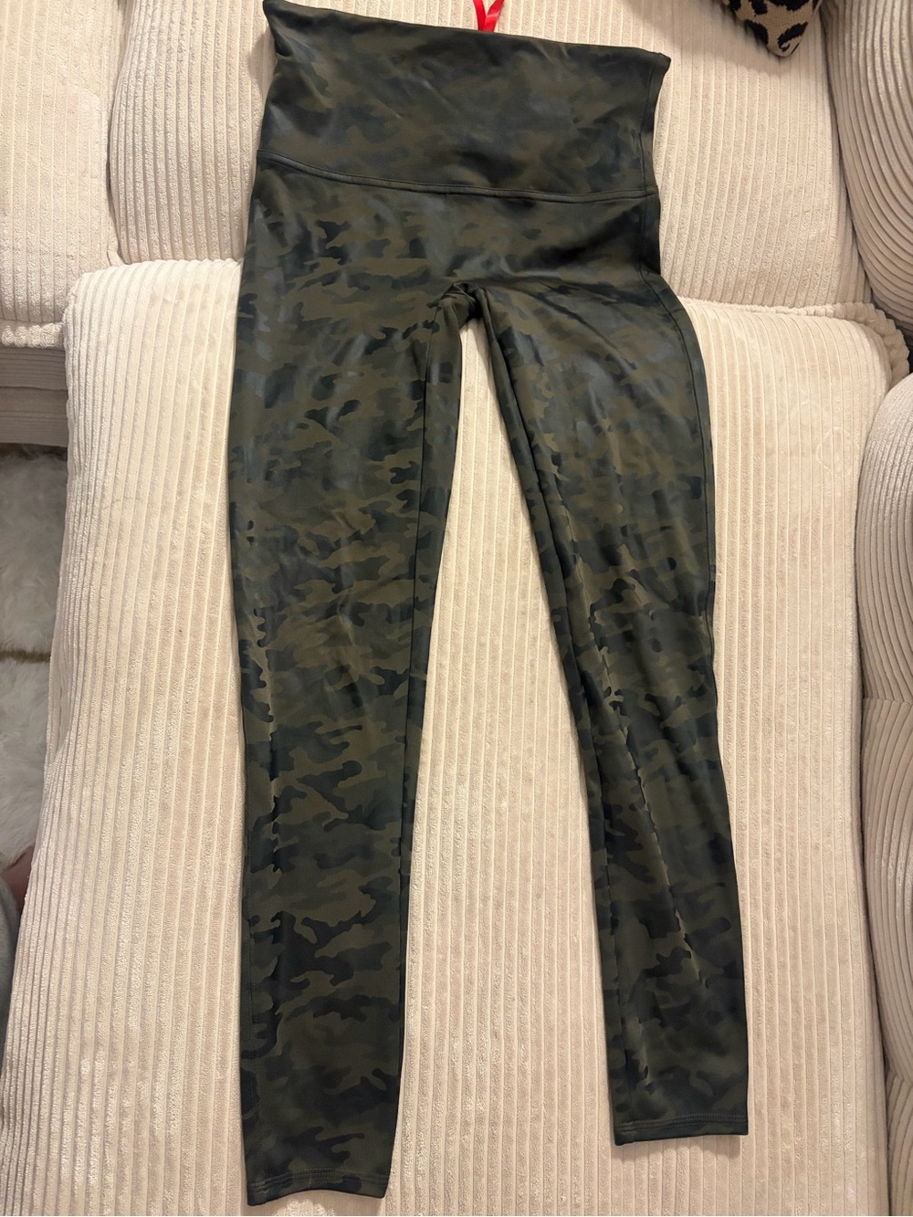 SPANX Camo Leggings - Olive Green